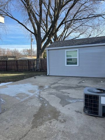 417 E Beaudoin Street, Bourbonnais, IL 60914