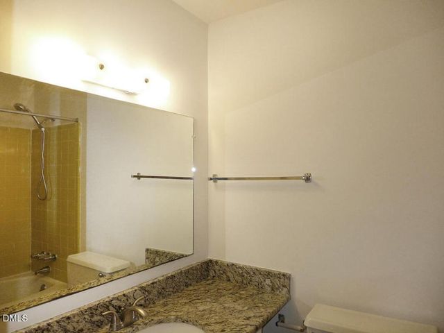 100 Barrington Hill Road, Chapel Hill, NC 27516