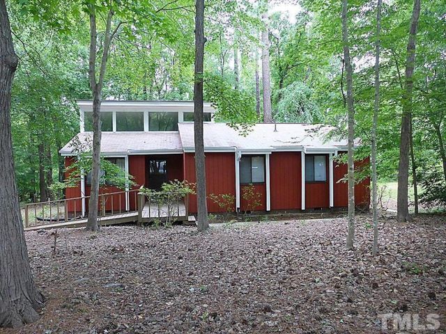 100 Barrington Hill Road, Chapel Hill, NC 27516