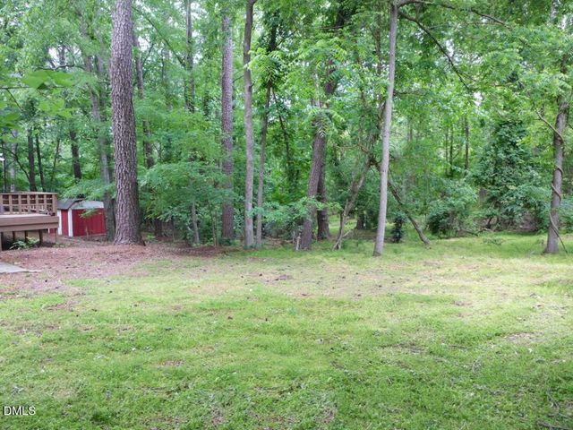 100 Barrington Hill Road, Chapel Hill, NC 27516