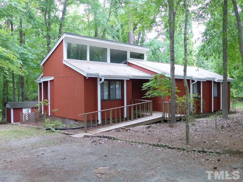 100 Barrington Hill Road, Chapel Hill, NC 27516