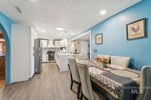 15201 Christopher, Caldwell, ID 83607