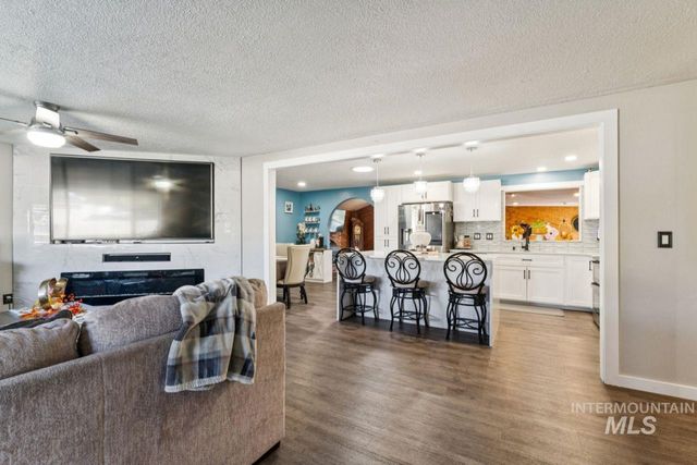 15201 Christopher, Caldwell, ID 83607