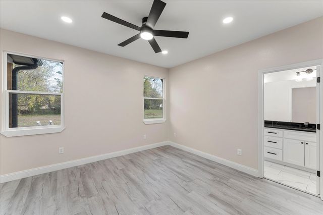 431 Cypress Street, Pittsburg, TX 75686