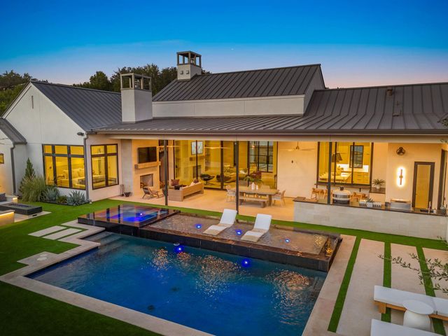 21001 Bertram LN, Spicewood, TX 78669