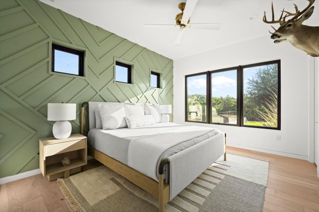 21001 Bertram LN, Spicewood, TX 78669