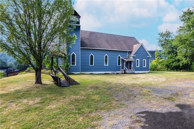 10 Meads Creek Road, Erwin, NY 14870