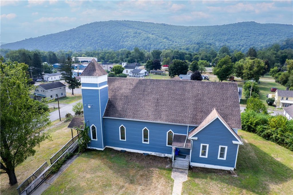 10 Meads Creek Road, Erwin, NY 14870