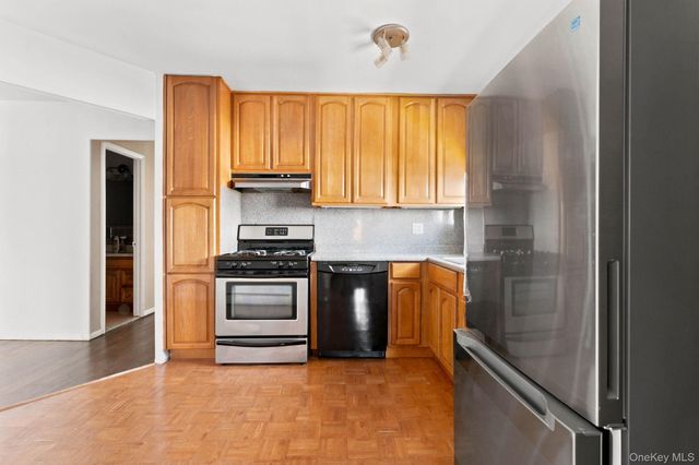 81-02 149th Avenue, Howard Beach, NY 11414