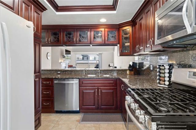 810 Baker 210, Costa Mesa, CA 92626