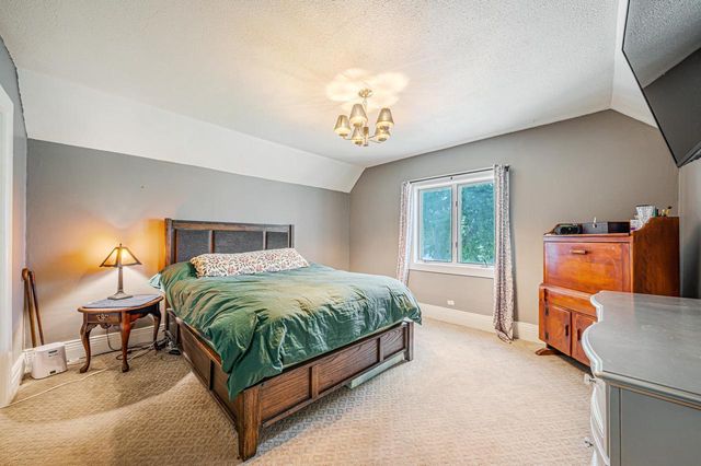 814 N DREW STREET, Appleton, WI 54911