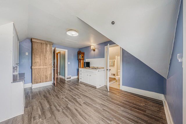 814 N DREW STREET, Appleton, WI 54911