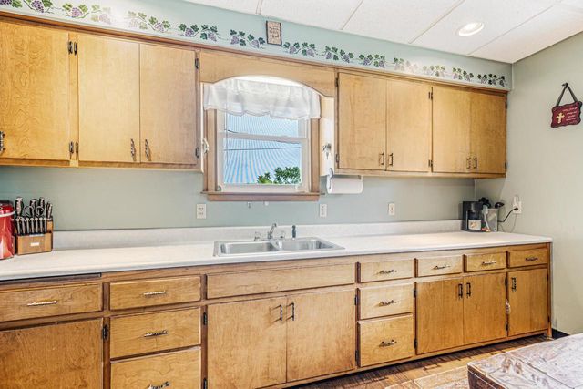 814 N DREW STREET, Appleton, WI 54911