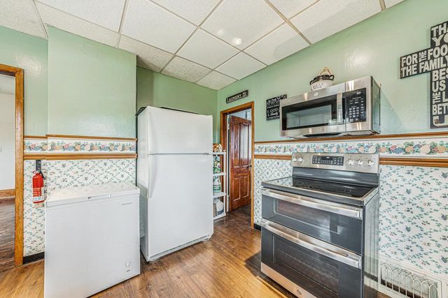 814 N DREW STREET, Appleton, WI 54911