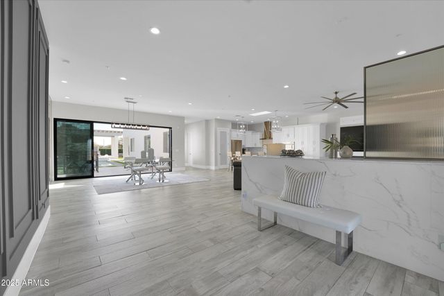 13613 N 76TH Street, Scottsdale, AZ 85260