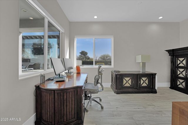 13613 N 76TH Street, Scottsdale, AZ 85260