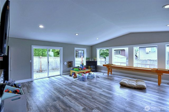 1008 87TH Avenue SE, Lake Stevens, WA 98258