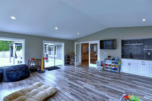 1008 87TH Avenue SE, Lake Stevens, WA 98258