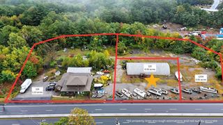 122 Southbridge Rd, Oxford, MA 01537