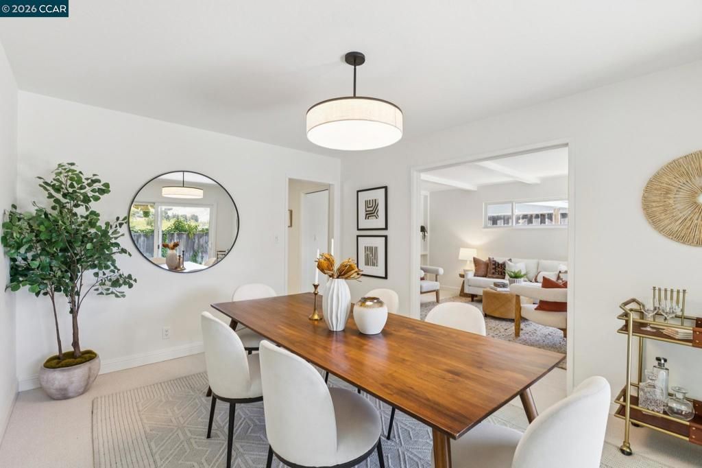 Image 19 of property listing at 263 Tharp Dr, Moraga, CA 94556