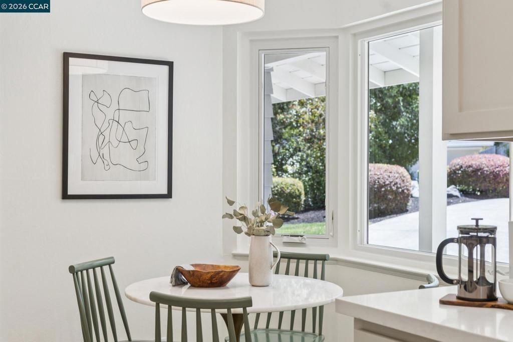 Image 30 of property listing at 263 Tharp Dr, Moraga, CA 94556