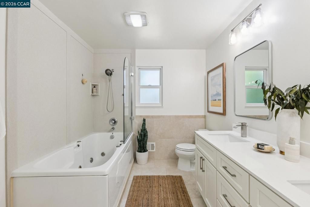 Image 46 of property listing at 263 Tharp Dr, Moraga, CA 94556
