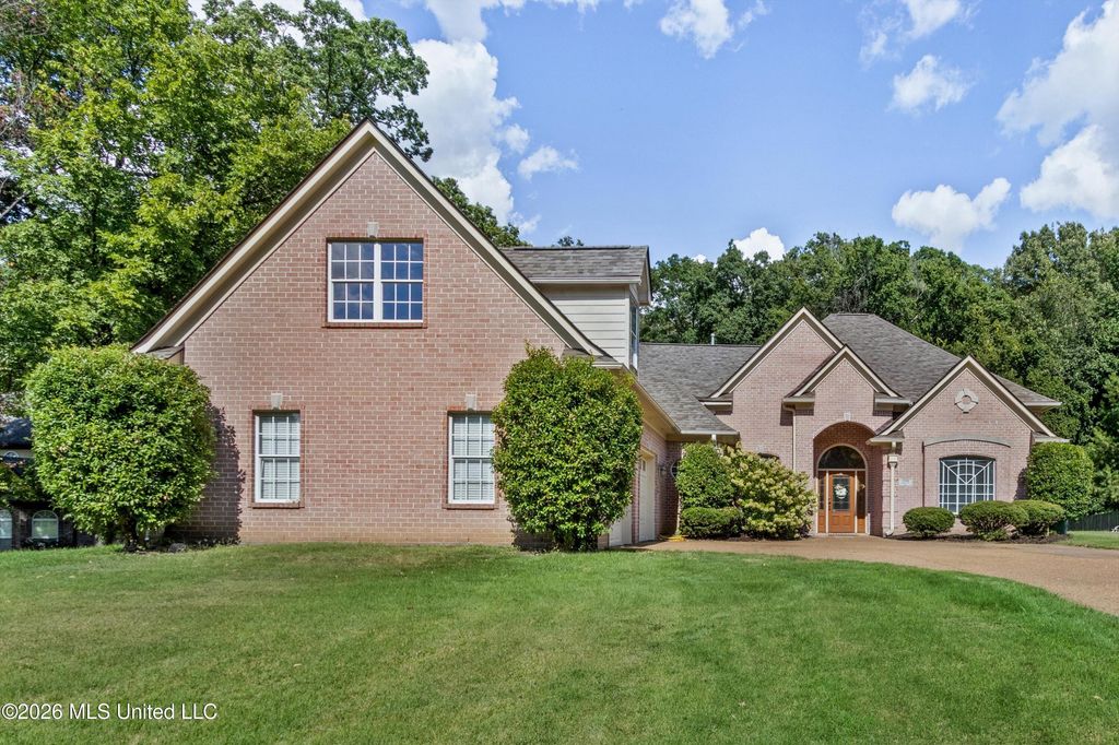 3300 Woodland Trace, Southaven, MS 38672 — exterior