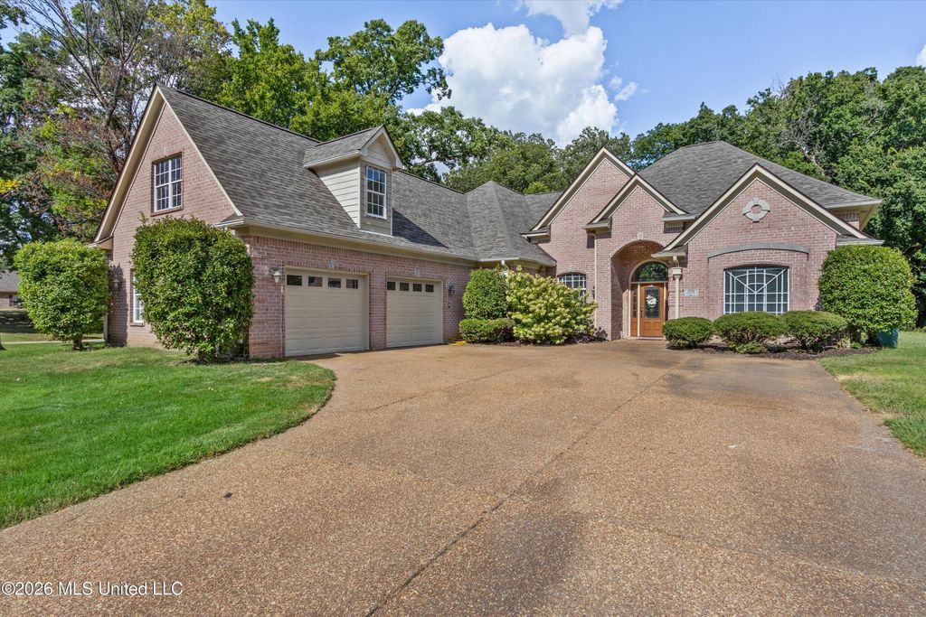 3300 Woodland Trace, Southaven, MS 38672 — photo 2