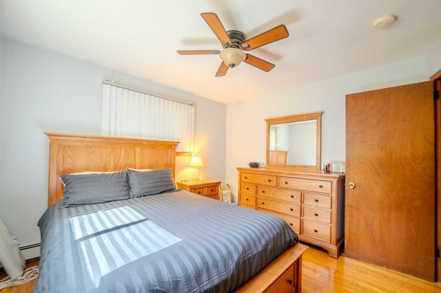 34 Bray Park Dr, Holyoke, MA 01040