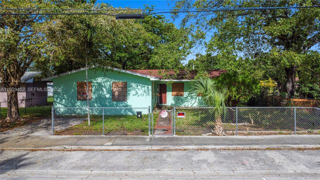 3715 Oak Ave, Miami, FL 33133