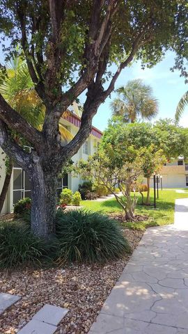 860 SE 6th Avenue 212, Deerfield Beach, FL 33441