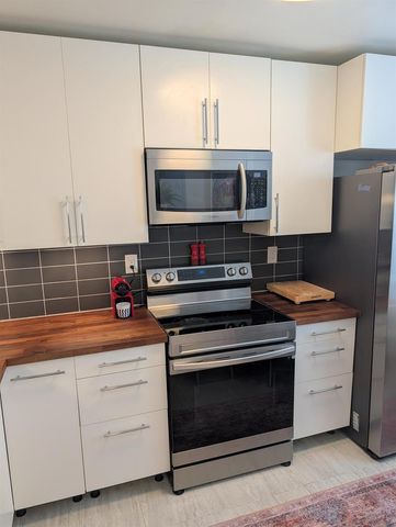 860 SE 6th Avenue 212, Deerfield Beach, FL 33441