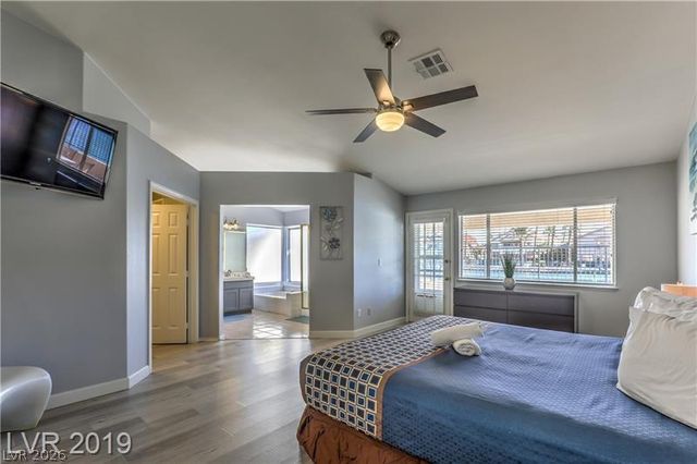 2524 Ocean Front Drive, Las Vegas, NV 89128