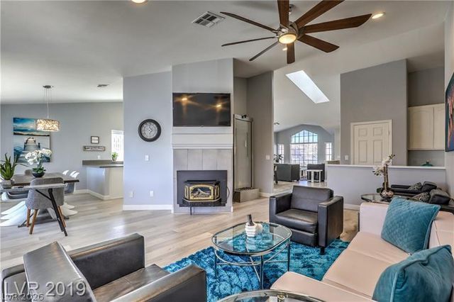 2524 Ocean Front Drive, Las Vegas, NV 89128