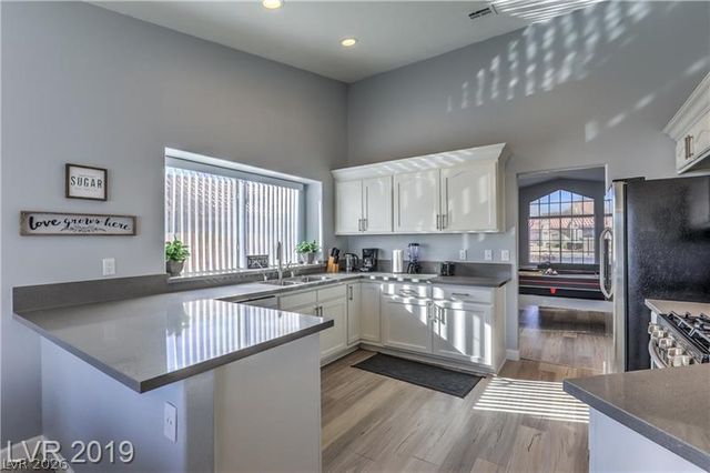 2524 Ocean Front Drive, Las Vegas, NV 89128