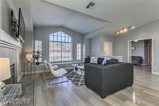 2524 Ocean Front Drive, Las Vegas, NV 89128