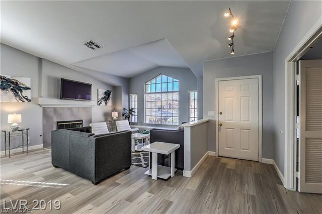 2524 Ocean Front Drive, Las Vegas, NV 89128