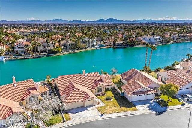 2524 Ocean Front Drive, Las Vegas, NV 89128