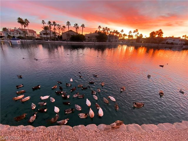 2524 Ocean Front Drive, Las Vegas, NV 89128