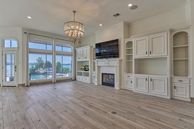 13050 Wood Harbour Drive, Montgomery, TX 77356