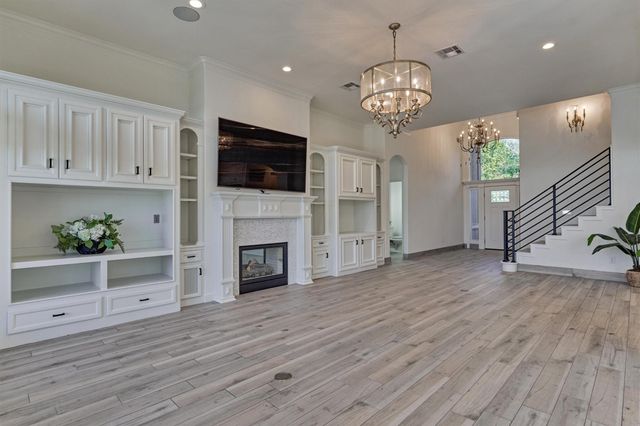 13050 Wood Harbour Drive, Montgomery, TX 77356