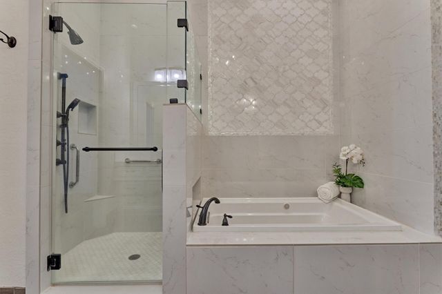 13050 Wood Harbour Drive, Montgomery, TX 77356