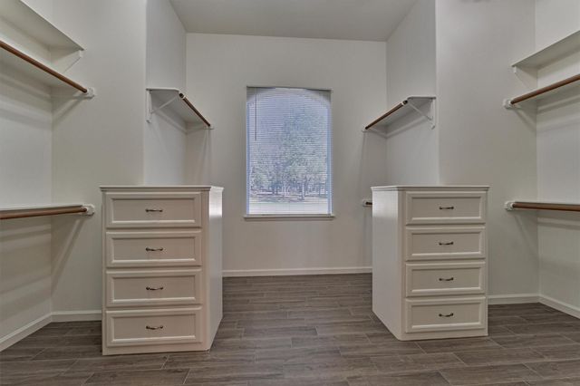 13050 Wood Harbour Drive, Montgomery, TX 77356