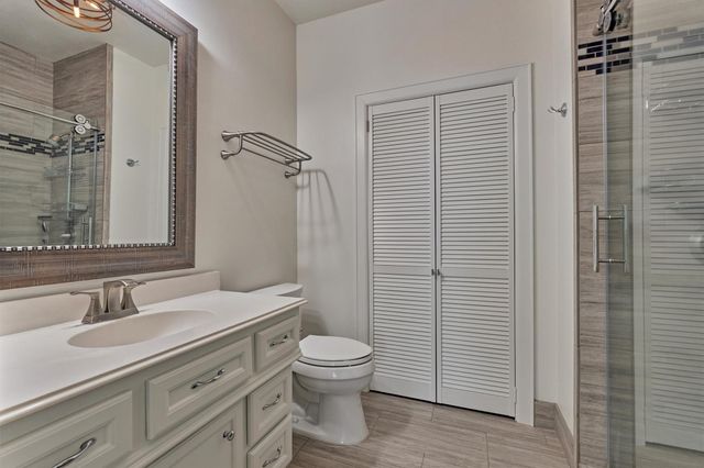 13050 Wood Harbour Drive, Montgomery, TX 77356