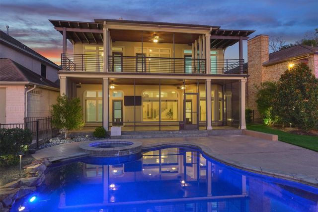 13050 Wood Harbour Drive, Montgomery, TX 77356