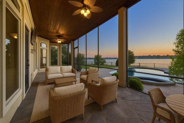 13050 Wood Harbour Drive, Montgomery, TX 77356