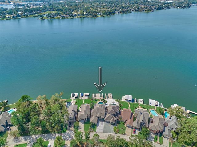 13050 Wood Harbour Drive, Montgomery, TX 77356