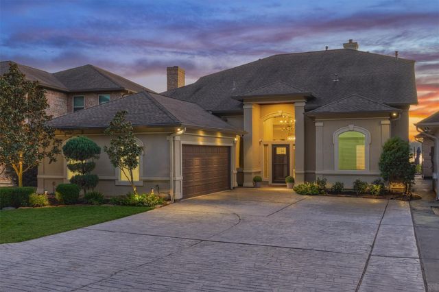 13050 Wood Harbour Drive, Montgomery, TX 77356