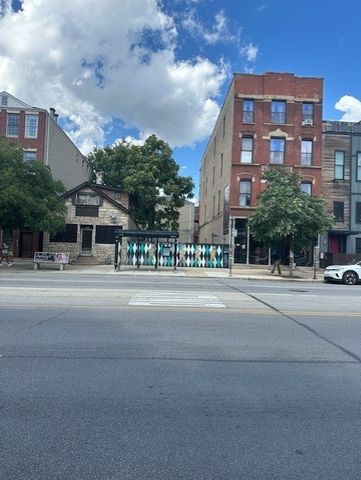 1420 W Division Street, Chicago, IL 60642