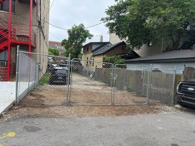 1420 W Division Street, Chicago, IL 60642